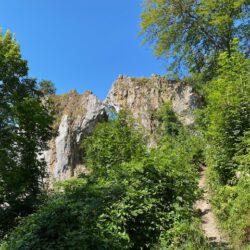 Wanderung zum Blautopf und küssende Sau