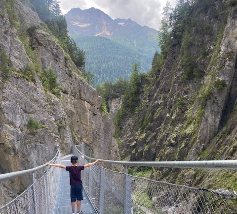 Spektakuläre Wanderung durch die Schanner Klamm in Tirol